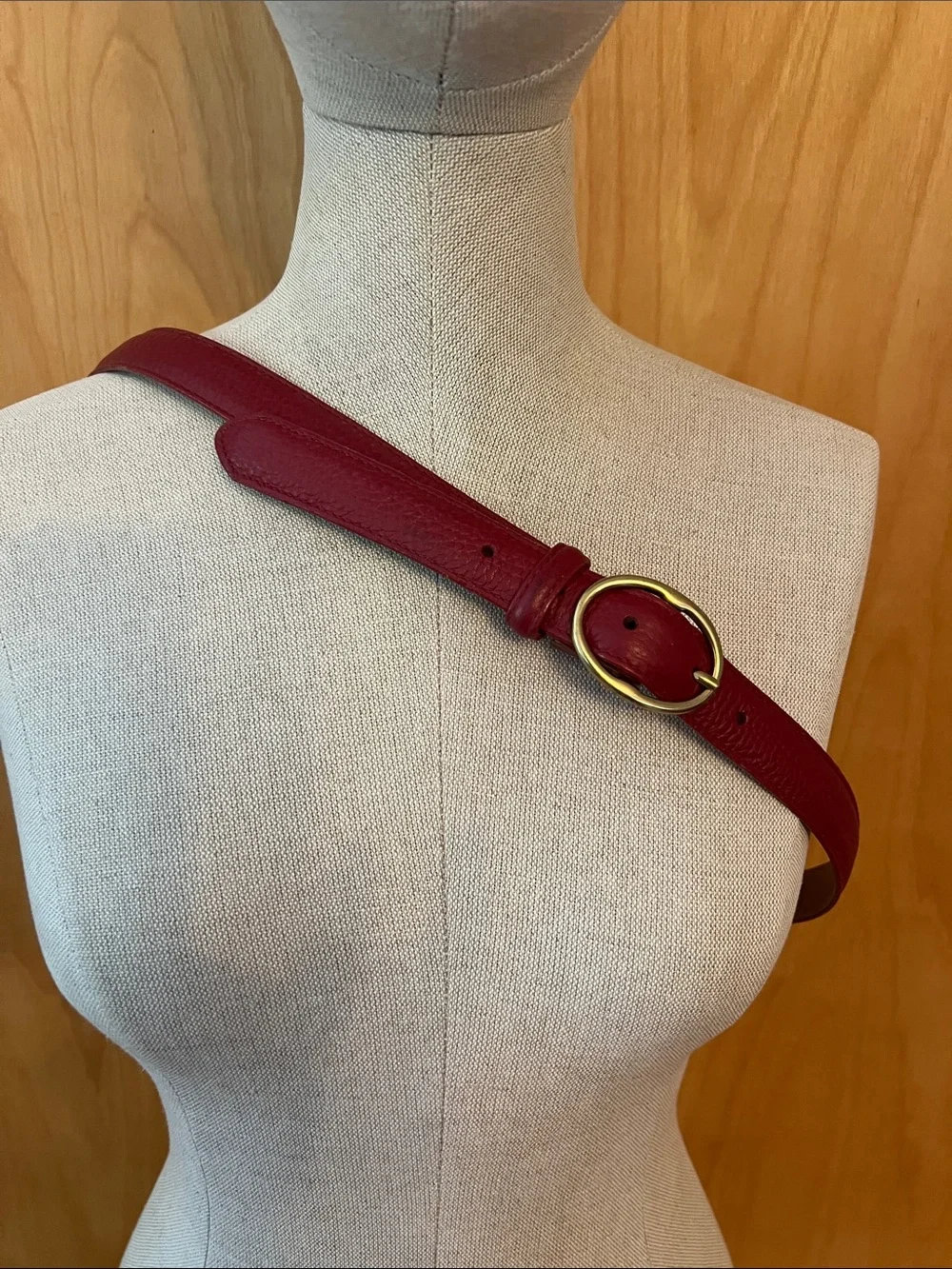 Orvis sleek red